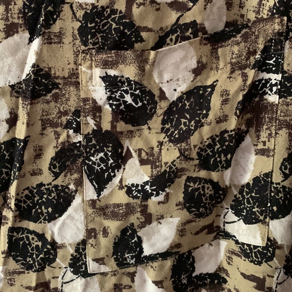 Metro concepts short sleeves shirt bottoms down, size XXL. - Picture 3 of 7